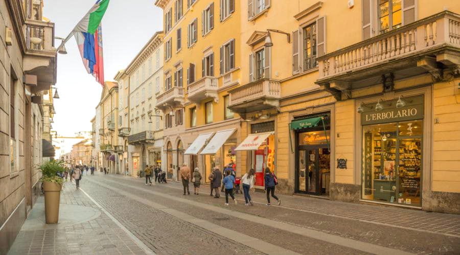 Nuestro inventario incluye una amplia variedad de vehículos.